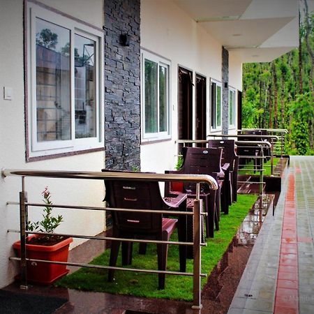 Kurinji Inn Attigundi Bagian luar foto